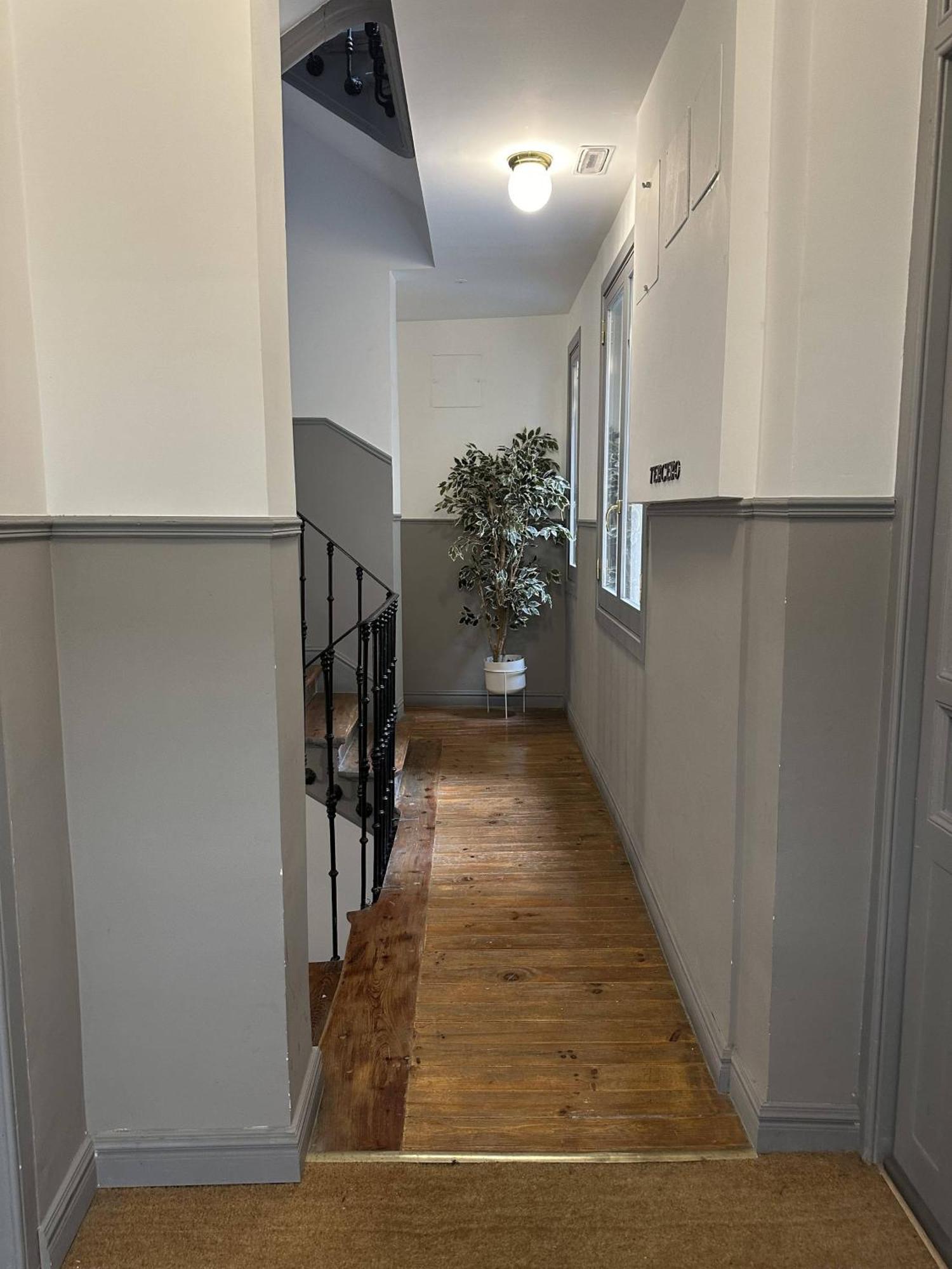 Moderno Apartamento En Pleno Centro Madrid Eksteriør billede